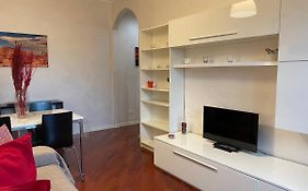 APPARTAMENTO MILANO VIA ADRIANO Affitti Brevi Italia